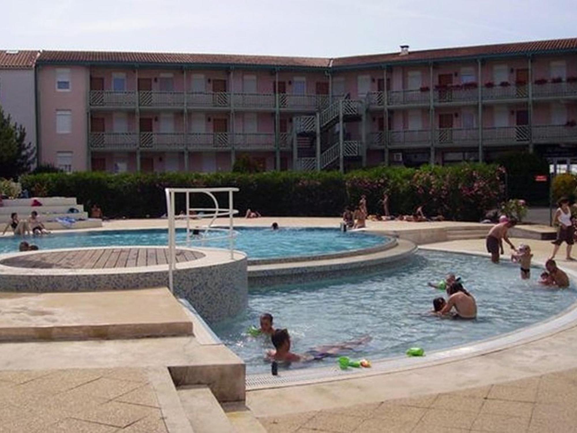 Appartement 4 Pers. Terrasse Clim, Piscine Collective - Fr-1-535-37 Châtelaillon-Plage Esterno foto